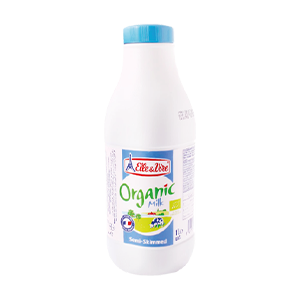 Elle & Vire Semi Skimmed Organic Milk, 1L