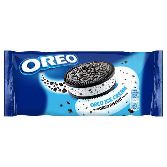 Oreo Cookie Ice Cream Sandwich, 135ml